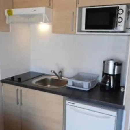 Апартаменты T2 Avec Terrasse Et Parking Prive, Proche - Animaux Bienvenus! - Fr-1-326-409 *